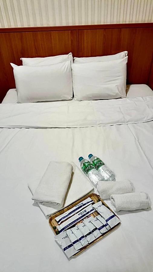 Ying Lun Hotel T'ai-tung Buitenkant foto